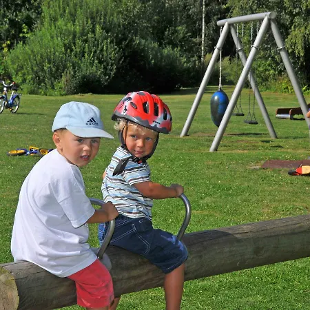 Feriepark Freesenbruch -reihenhaus 8c *